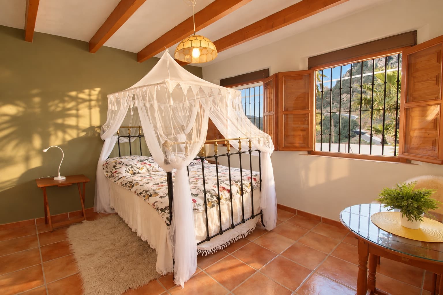 A double bed and a single bed, with access through the patio.